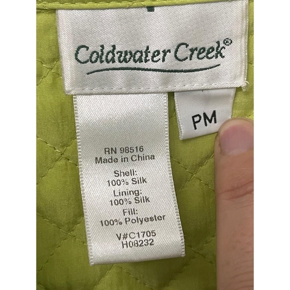 Coldwater Creek Quilted 100% Silk Green Button Front Split Cuff Jacket Size PM - Picture 2 of 7